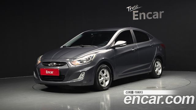 Hyundai Accent 2012