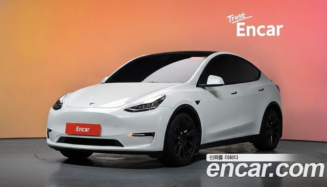 Tesla Model Y 2022