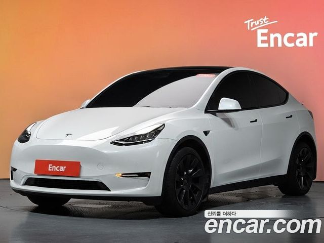 Tesla Model Y 2022