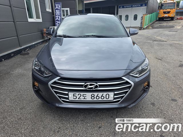 Hyundai AVANTE 2016