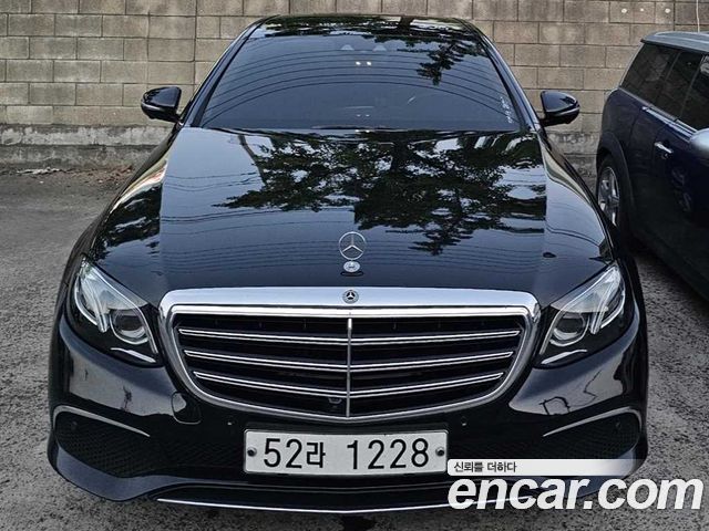 Mercedes-Benz E-Class 2019