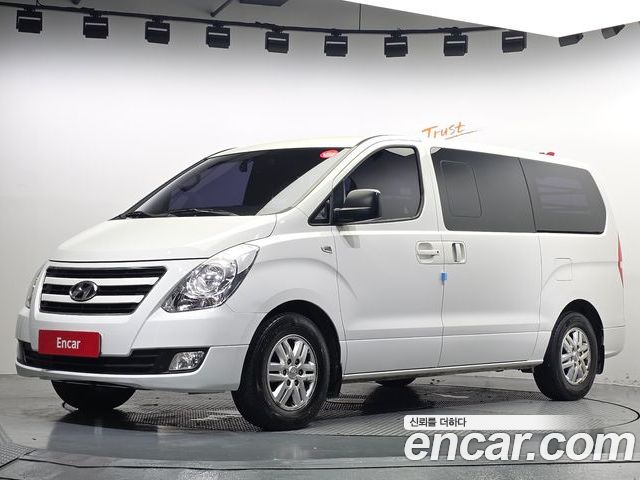 Hyundai Starex 2016