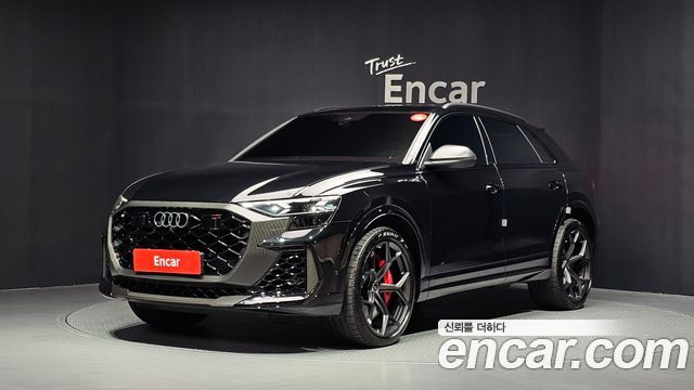 Audi RSQ8 2025