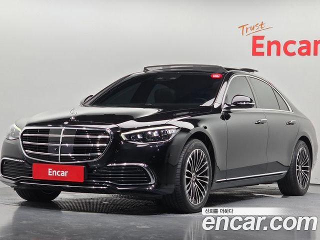 Mercedes-Benz S-Class 2021