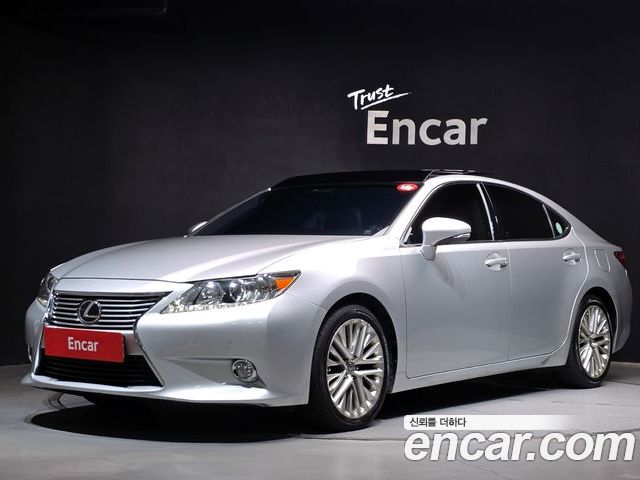 Lexus ES 2012