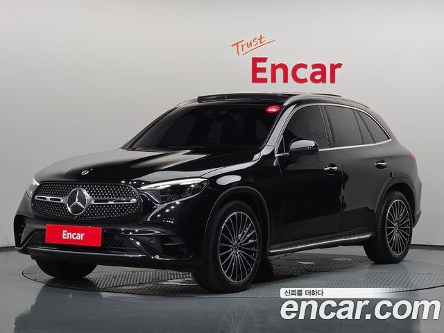 Mercedes-Benz GLC-Class 2024
