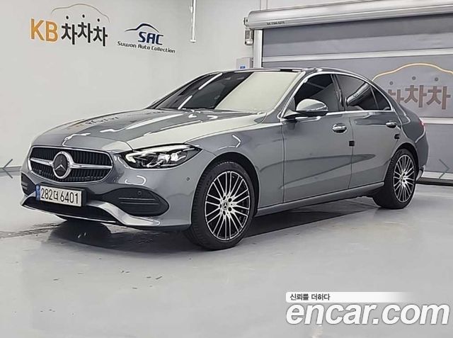 Mercedes-Benz C-Class 2022