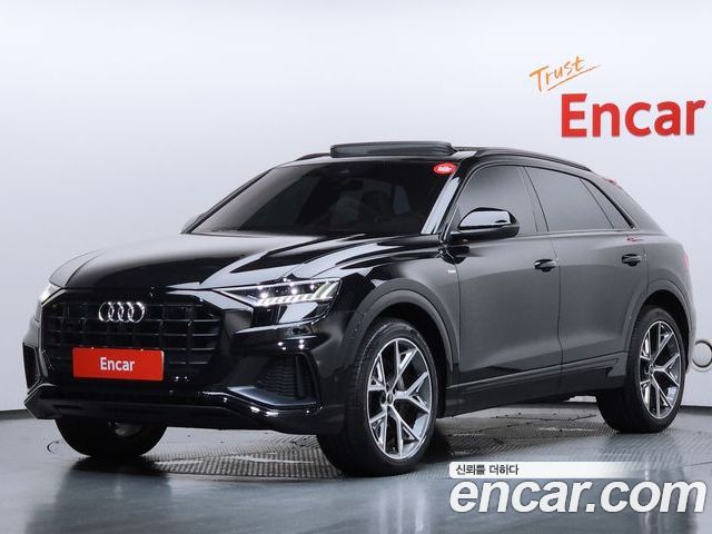 Audi Q8 2023