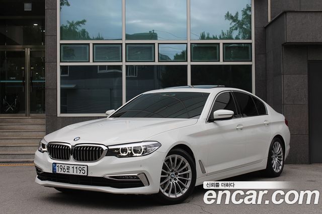 BMW 5-Series 2020