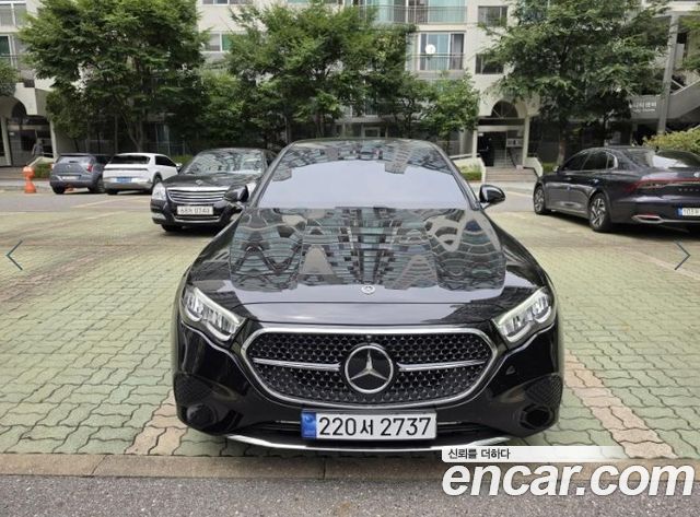 Mercedes-Benz E-Class 2024