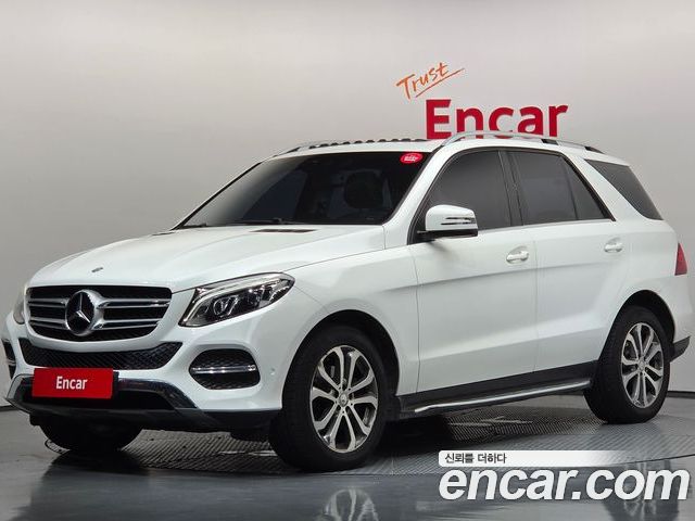 Mercedes-Benz GLE-Class 2016