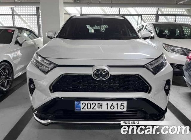 Toyota RAV4 2025