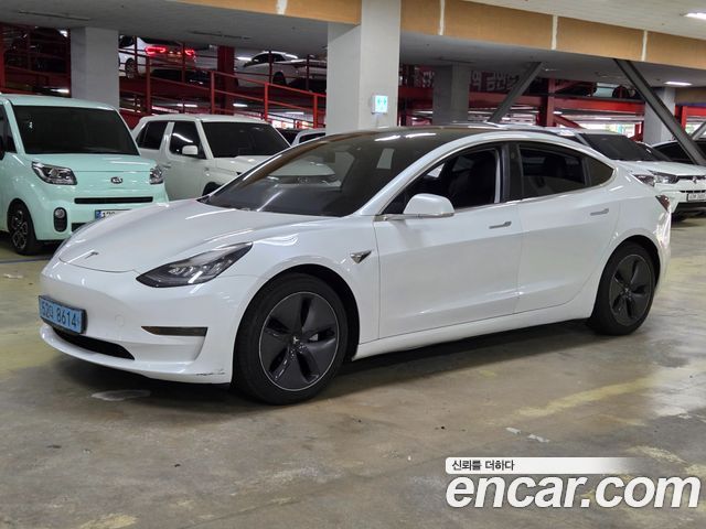Tesla Model 3 2020