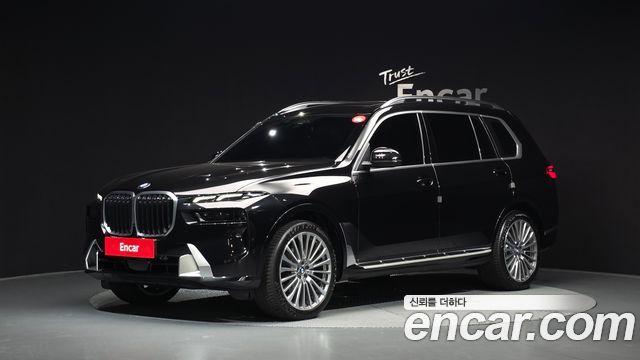 BMW X7 2023