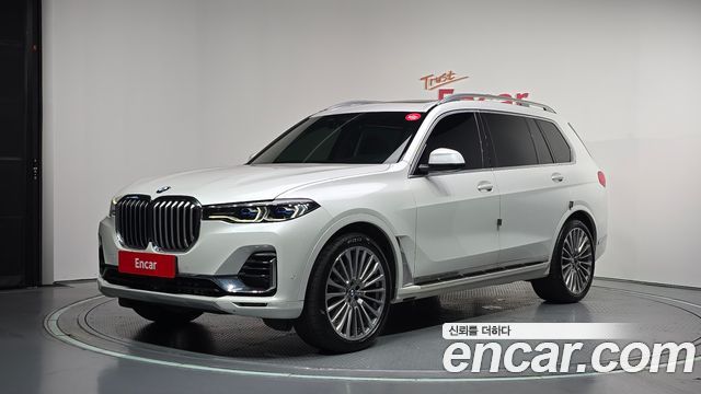 BMW X7 2021