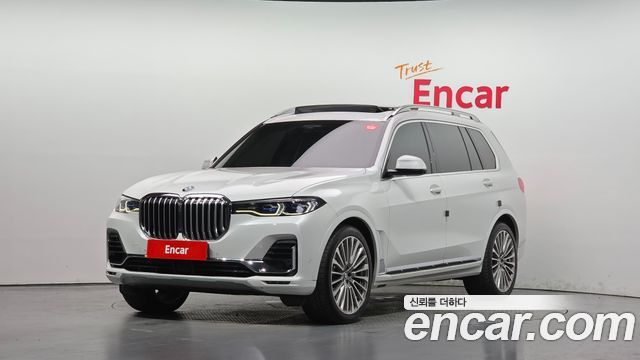 BMW X7 2021