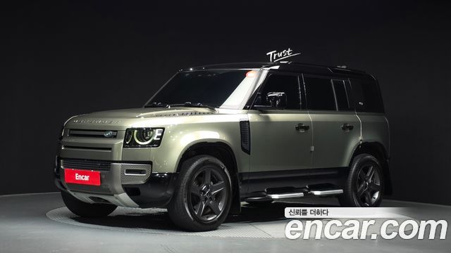 Land Rover Defender 2022