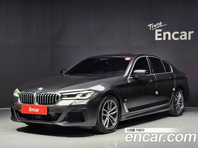 BMW 5-Series 2023