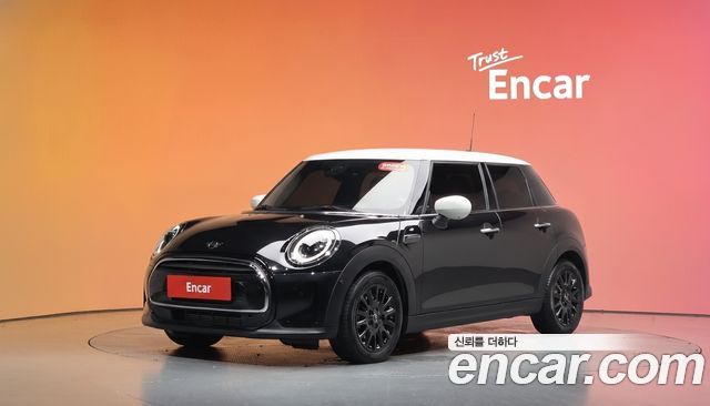 Mini Cooper 2024