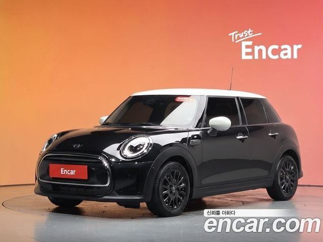 Mini Cooper 2024