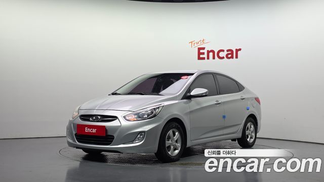 Hyundai Accent 2012