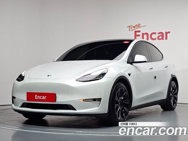 Tesla Model Y 2022