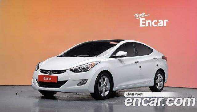 Hyundai AVANTE 2011