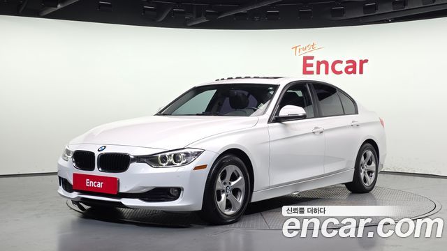 BMW 3-Series 2012