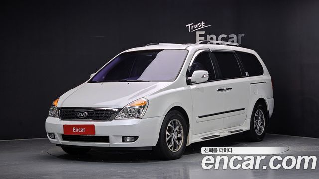 Kia Canival 2013