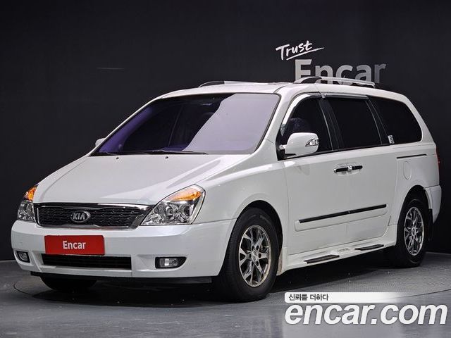 Kia Canival 2013