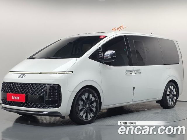 Hyundai Staria 2021