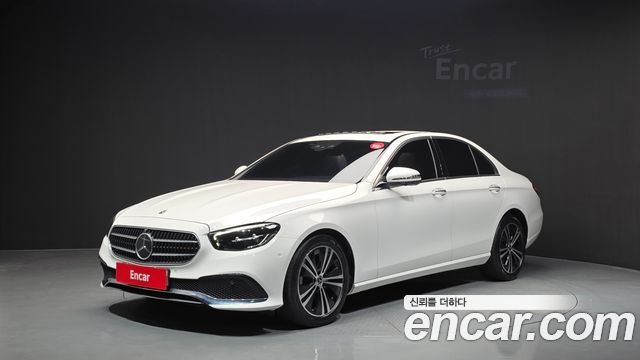 Mercedes-Benz E-Class 2022