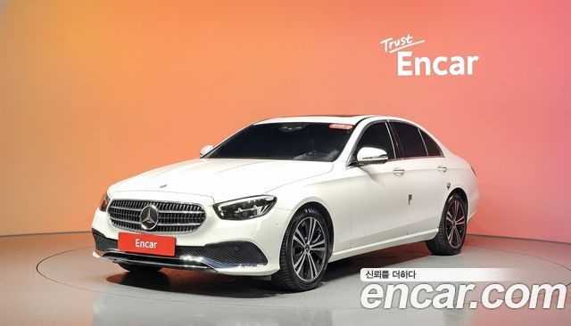 Mercedes-Benz E-Class 2021