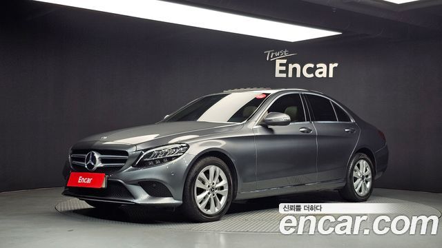 Mercedes-Benz C-Class 2019