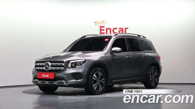 Mercedes-Benz GLB-Class 2021