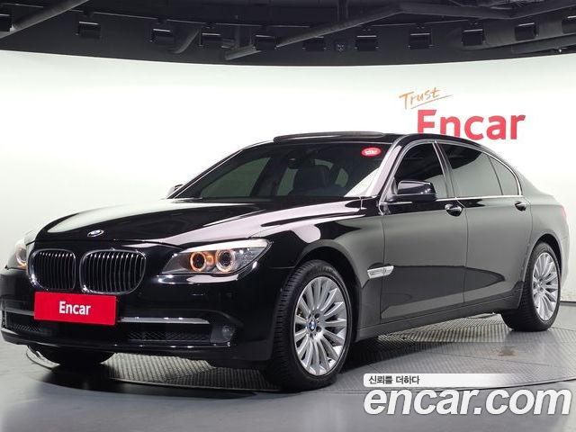 BMW 7-Series 2012