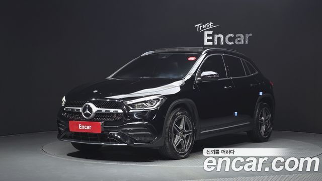 Mercedes-Benz GLA-Class 2020