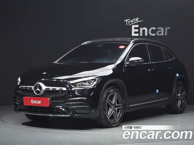 Mercedes-Benz GLA-Class 2020
