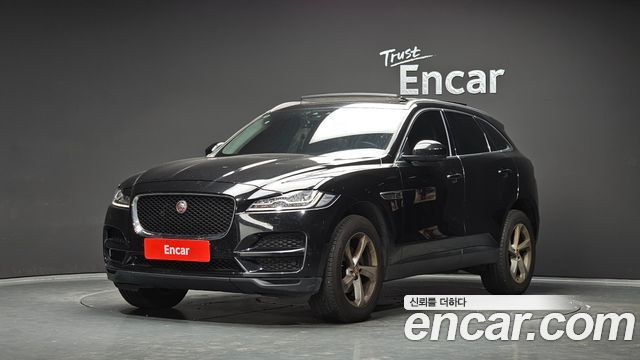 Jaguar F-PACE 2019