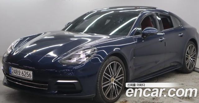 Porsche Panamera 2018