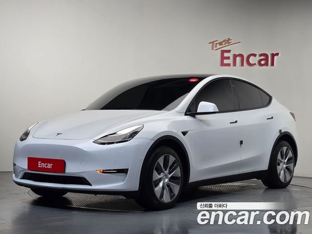 Tesla Model Y 2022