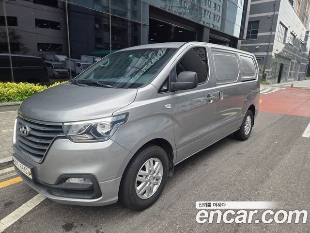 Hyundai Starex 2018