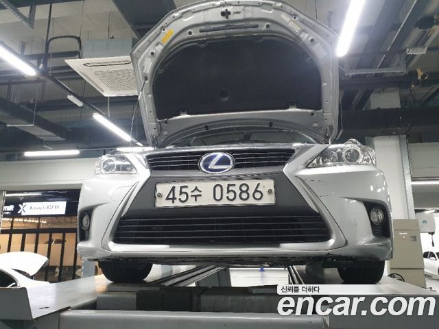 Lexus CT200h 2015