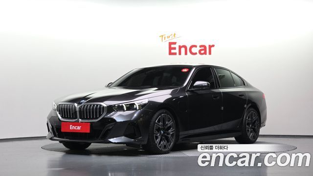 BMW 5-Series 2026