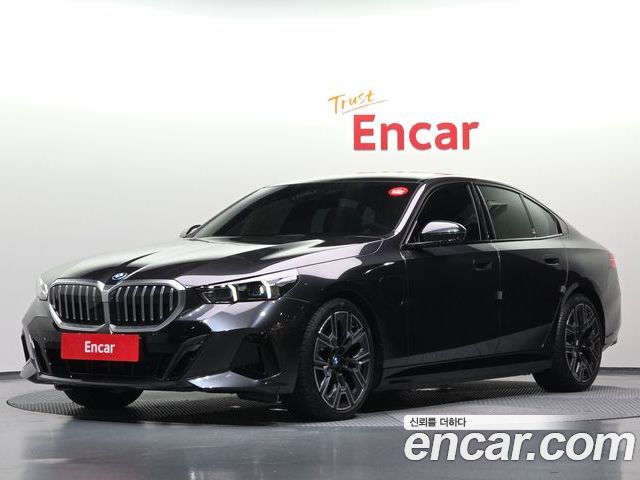 BMW 5-Series 2026