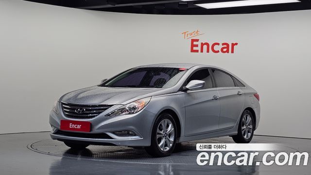 Hyundai Sonata 2011