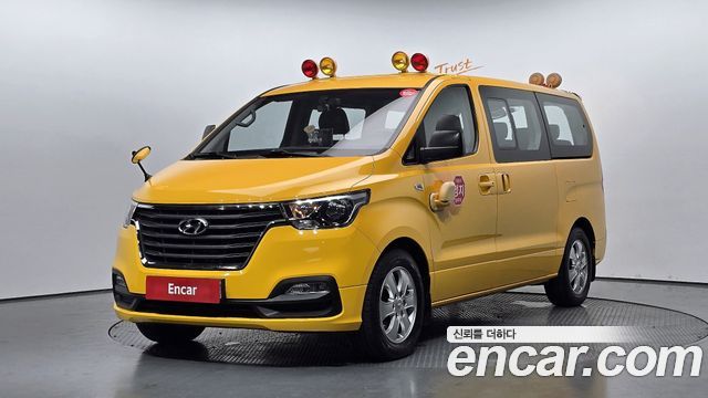 Hyundai Starex 2018