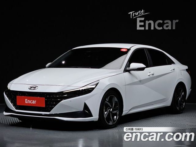 Hyundai AVANTE 2022