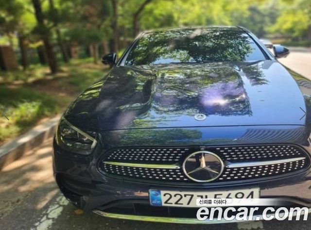 Mercedes-Benz E-Class 2021