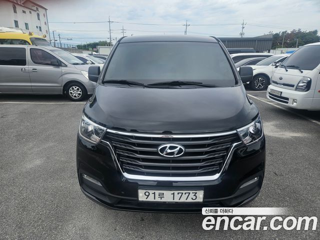 Hyundai Starex 2019